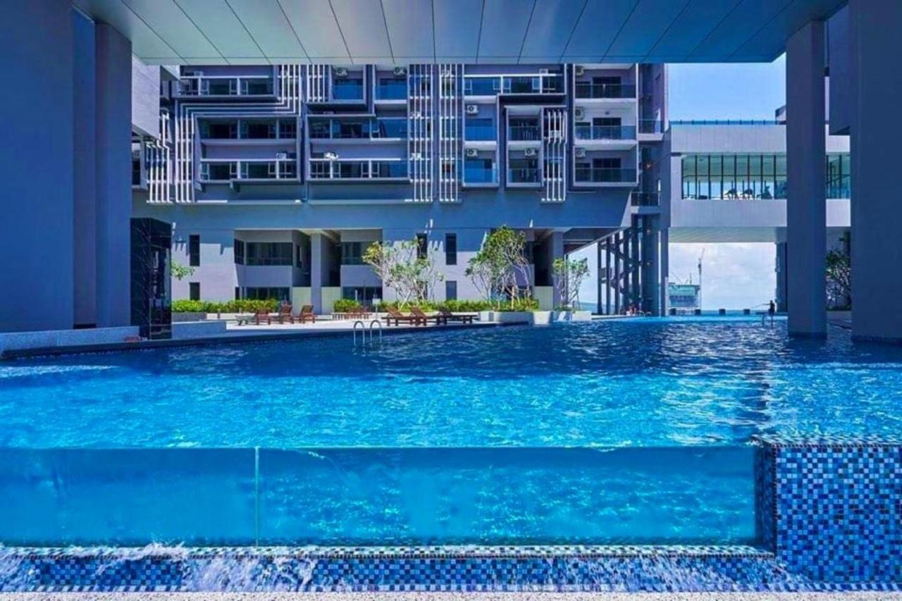 Imperio.Res - Near To Jonker & Mall - Pool View Malacca Ngoại thất bức ảnh